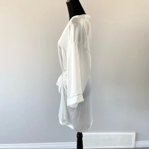 BLOOM BY JONQUIL The Bride Satin Wrap With Crystal - Picture 4 of 15